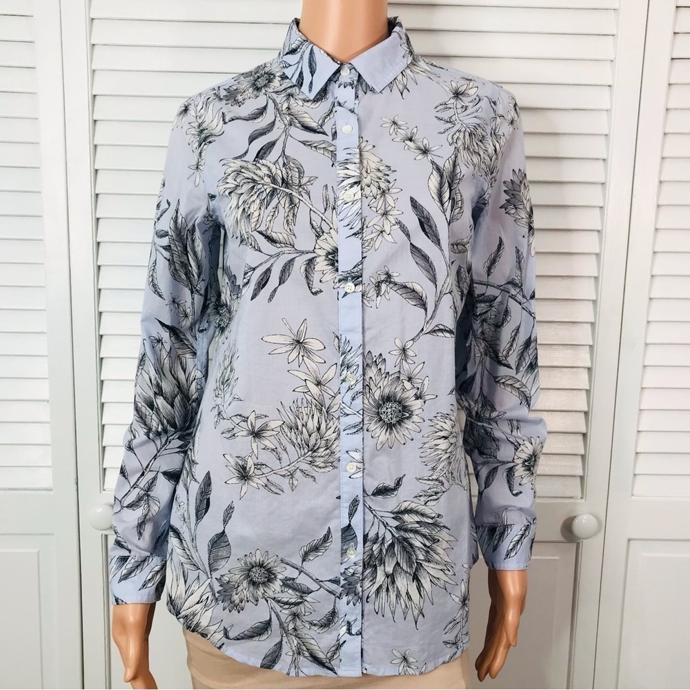New J. MCLAUGHLIN Lois Blouse In Powdered Blue Size Extra Small